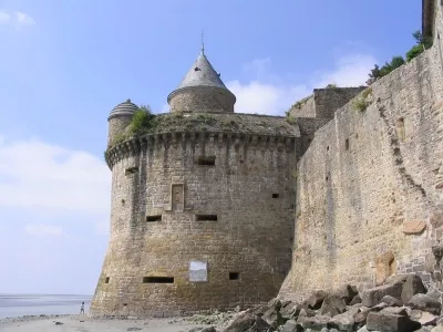 Pontorson travel guide