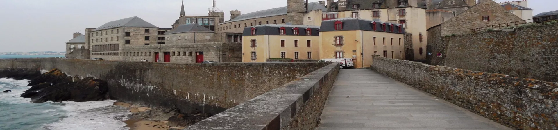 Top France Guide banner